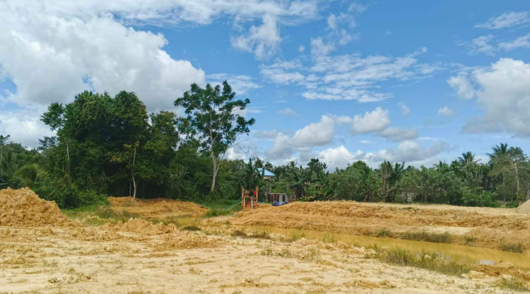 Kerusakan Ekosistem Kali Klamesen Akibat Aktivitas Pencucian Pasir dan Pembuangan Limbah di Distrik Mariat, Kabupaten Sorong