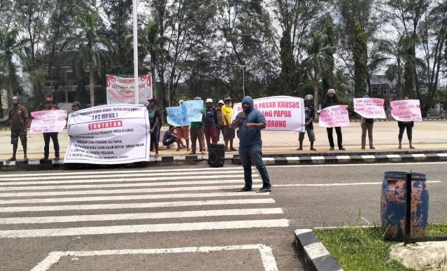 Robert Nauw: Pembangunan Ekonomi Mama-Mama Papua Harus Dengan Pendekatan Berbasis Masalah